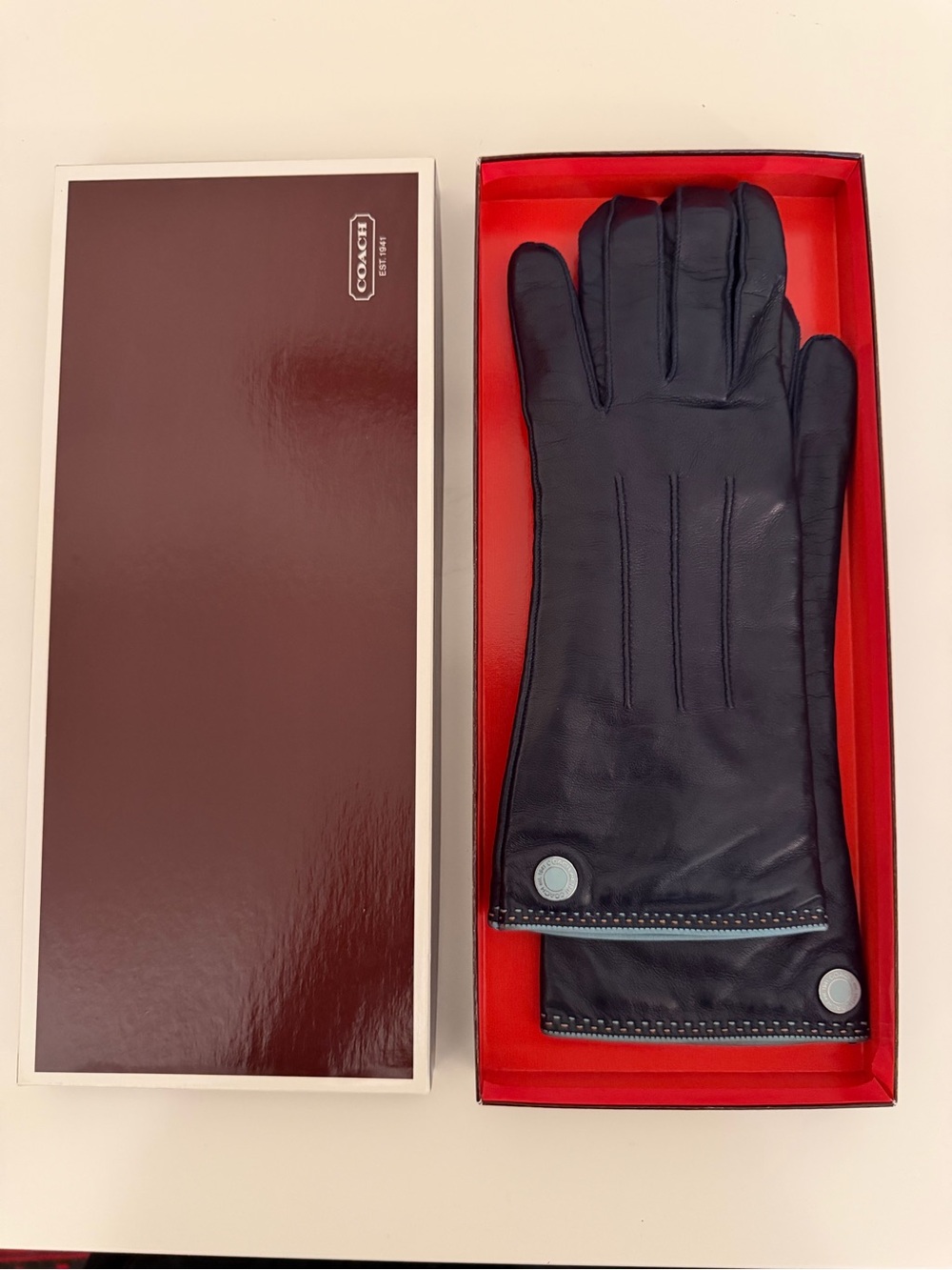 Coach Women’s Navy Leather Gloves